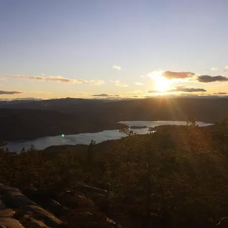 Idyllisk Vestlandsfolelse Ved Eikeren Holiday home *