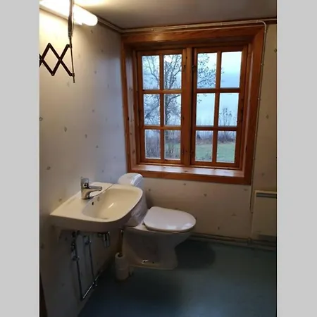 Idyllisk Vestlandsfolelse Ved Eikeren Fiskum